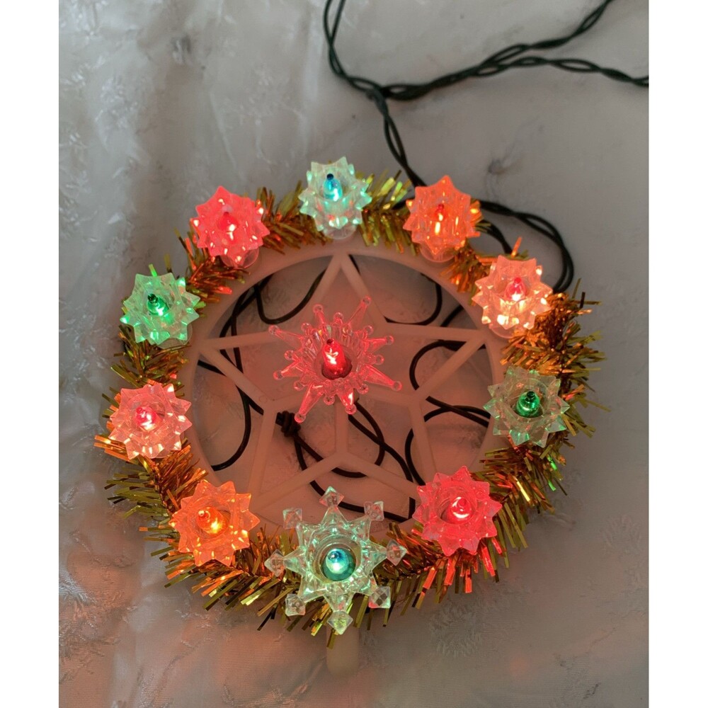 Lighted Wreath Star Christmas Tree Topper Window Hanging Light 5”x 5”